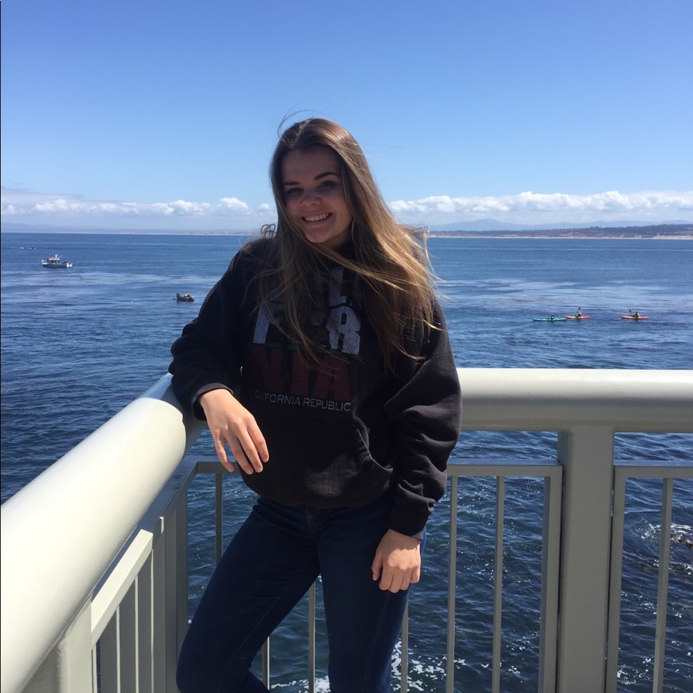 Meet your Posher, Maddie